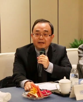 湖北省僑聯(lián)副主席、商會名譽會長、新特光電董事長陳義紅